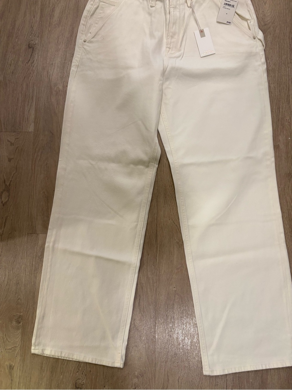 Good American Wide-Leg Jeans in Cream